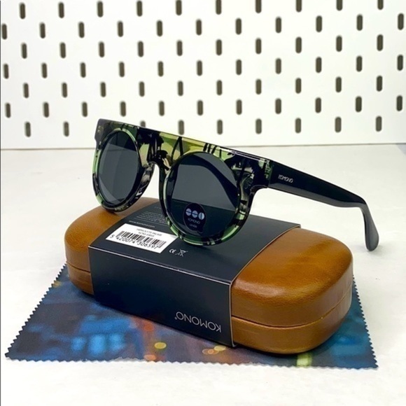 New KOMONO sunglasses Women’s Hippolyte Palms green floral shield main image 7